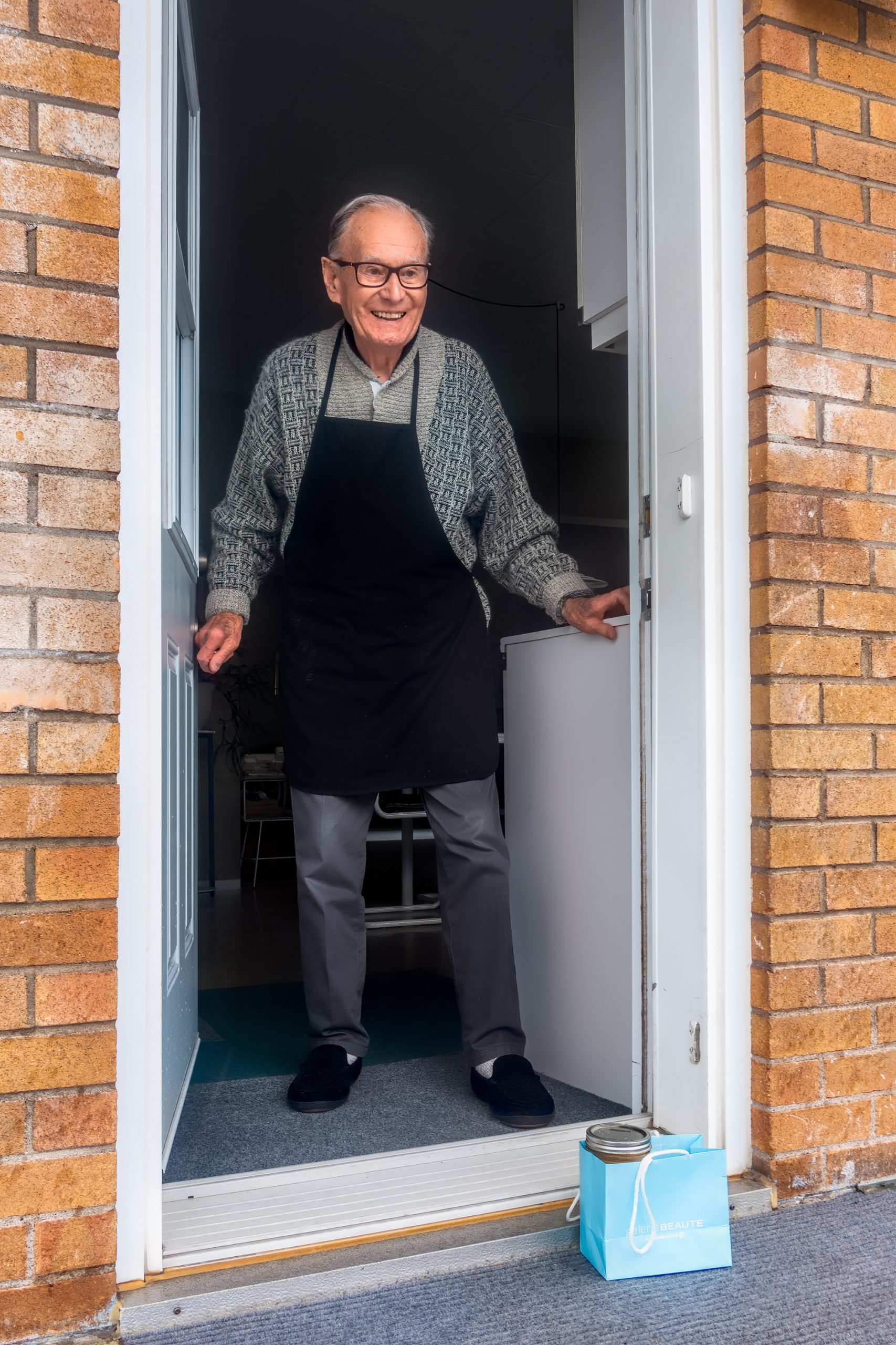 12 Ways to Support a Hypochondriac Elderly Parent