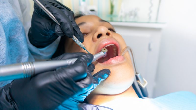 Tooth Pain When Biting Down on Crown: Normal or Not?